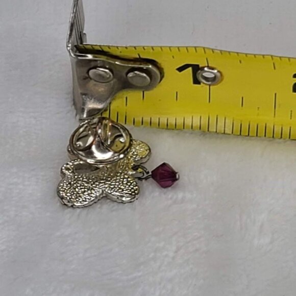 Avon Butterfly Pin Amethyst Purple Wings Dangling Bead Silver Tone Metal - Picture 5 of 5